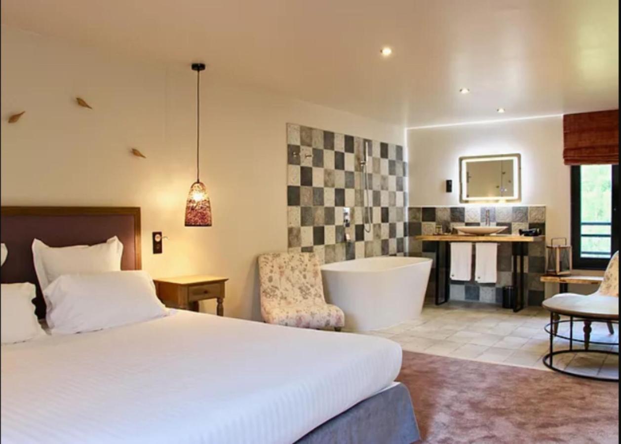Le Moulin Fouret Hotel Saint-Aubin-le-Vertueux Екстериор снимка