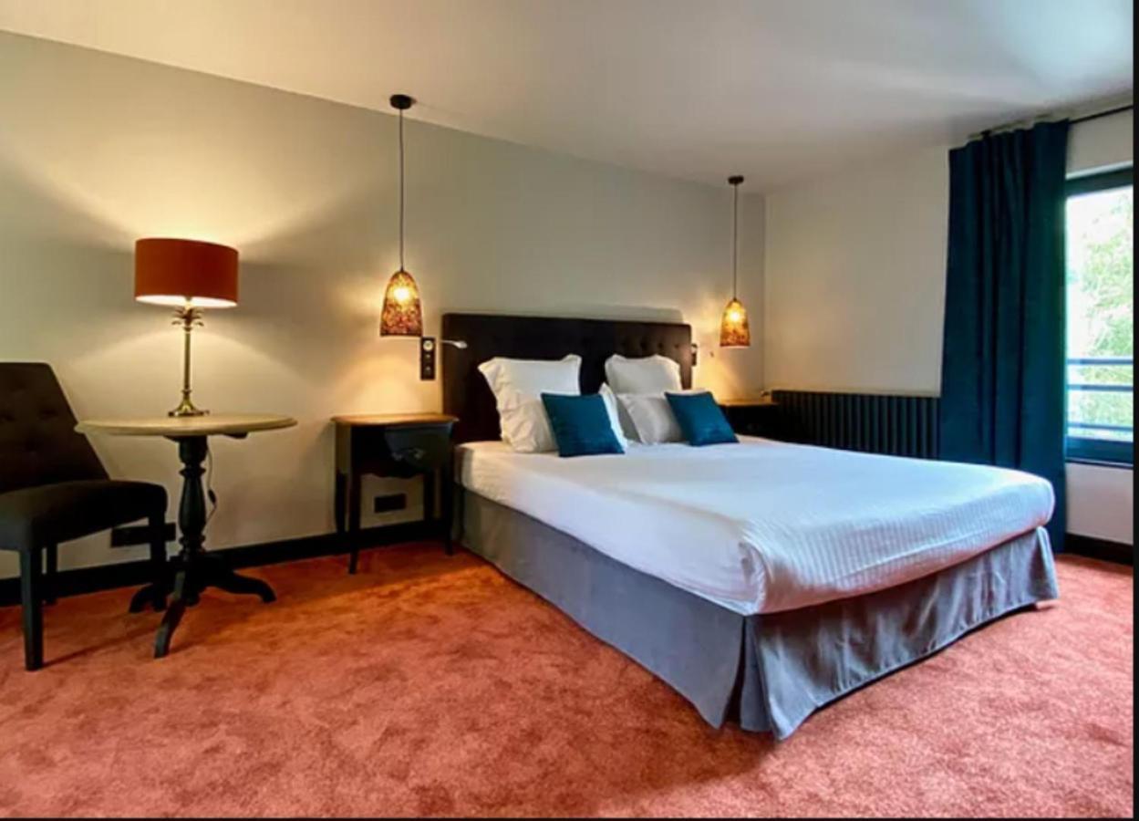 Le Moulin Fouret Hotel Saint-Aubin-le-Vertueux Екстериор снимка