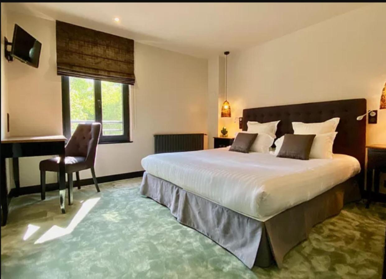 Le Moulin Fouret Hotel Saint-Aubin-le-Vertueux Екстериор снимка