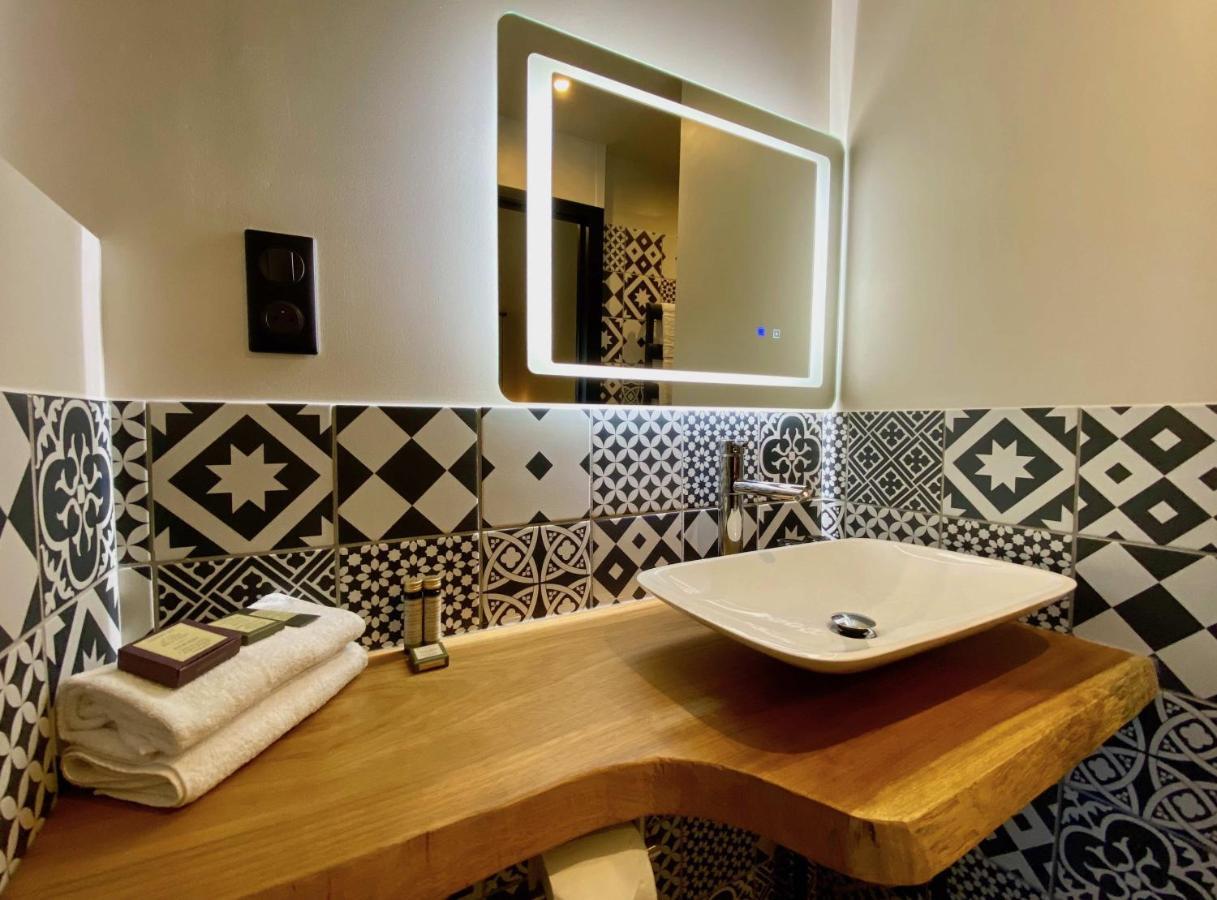 Le Moulin Fouret Hotel Saint-Aubin-le-Vertueux Екстериор снимка