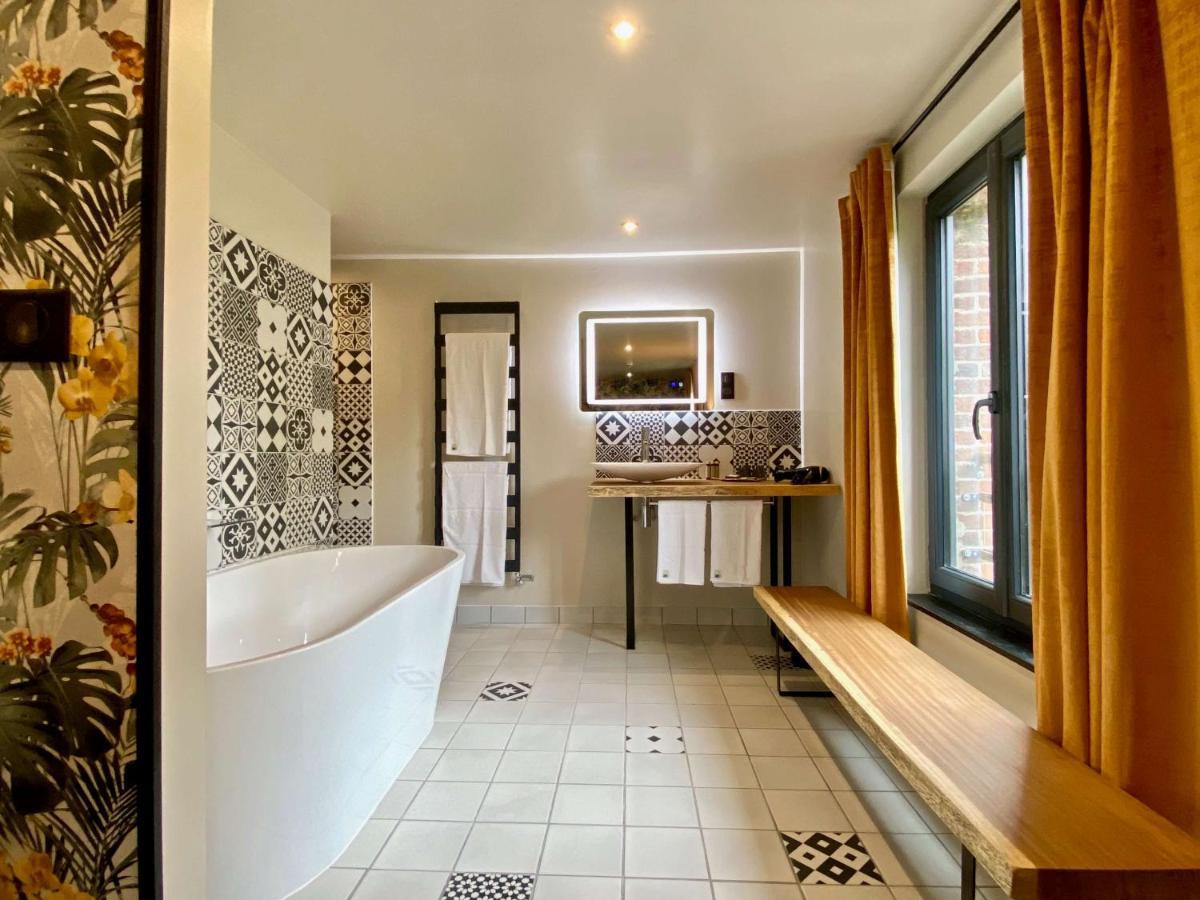 Le Moulin Fouret Hotel Saint-Aubin-le-Vertueux Екстериор снимка