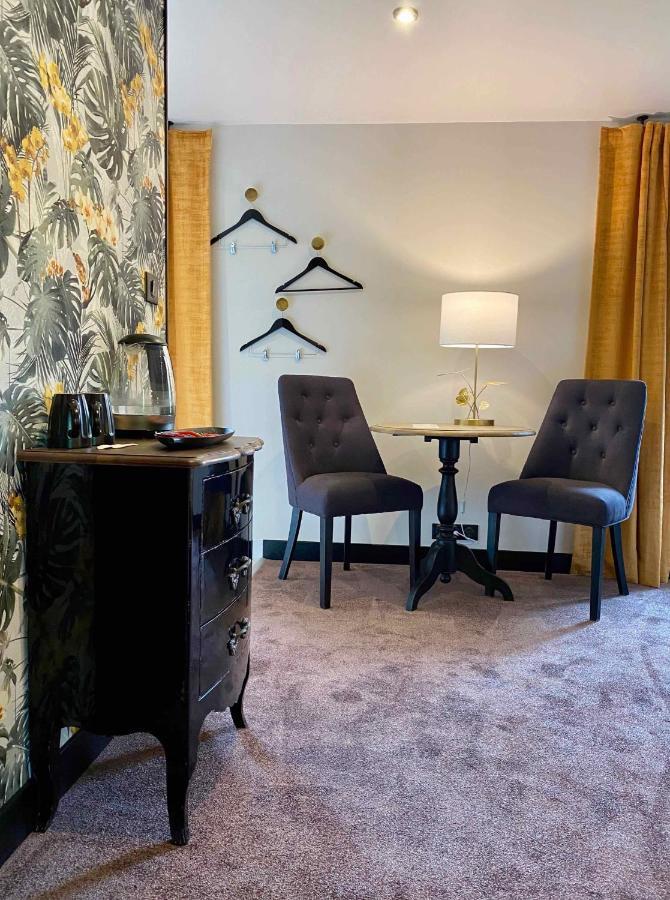 Le Moulin Fouret Hotel Saint-Aubin-le-Vertueux Екстериор снимка